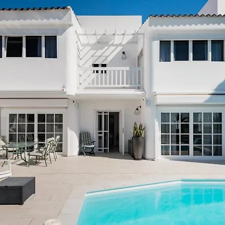 Villa Sea View *